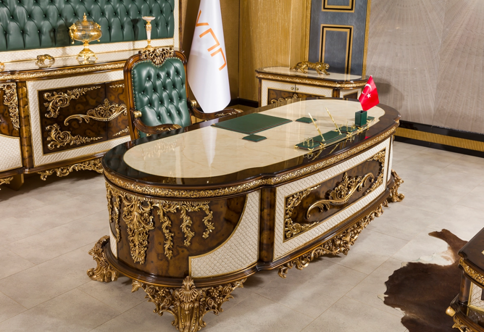 Khalifa Yönetici Masa Takımı