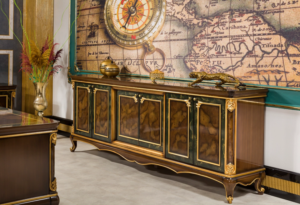 Zümrüt Yönetici Masa Takımı