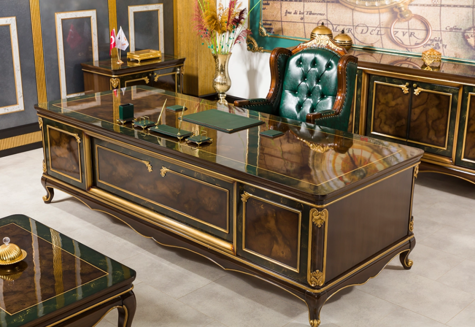 Zümrüt Yönetici Masa Takımı