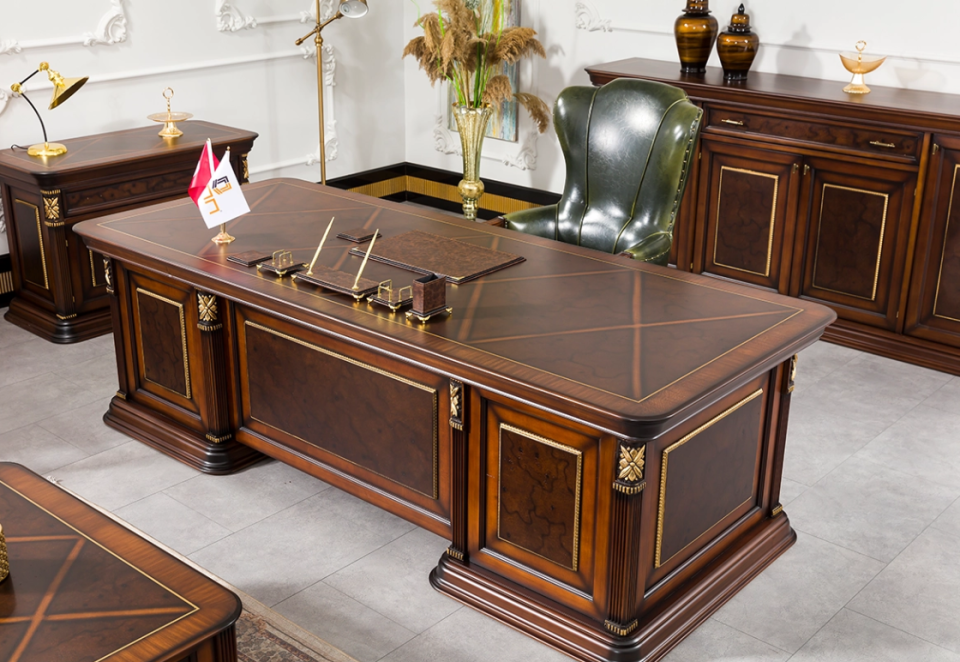 Zeus Yönetici Masa Takımı