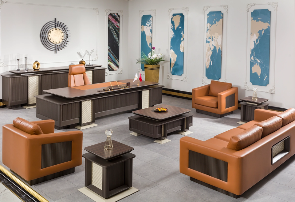 Gia Yönetici Masa Takımı