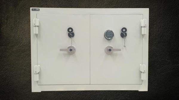 MASA TİPİ KUYUMCU KASASI