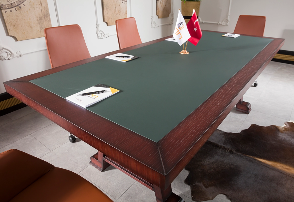 Time Toplantı Masası