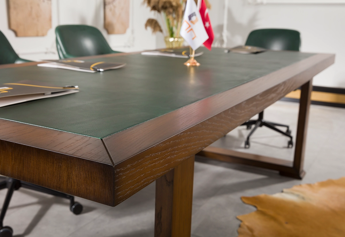 Gress Toplantı Masası