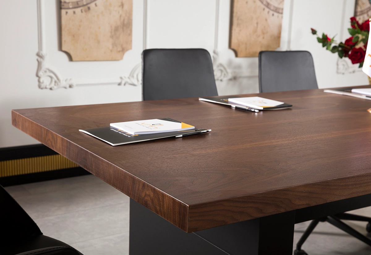 Branca Toplantı Masası