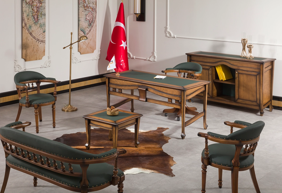 Beyrut Yönetici Masa Takımı