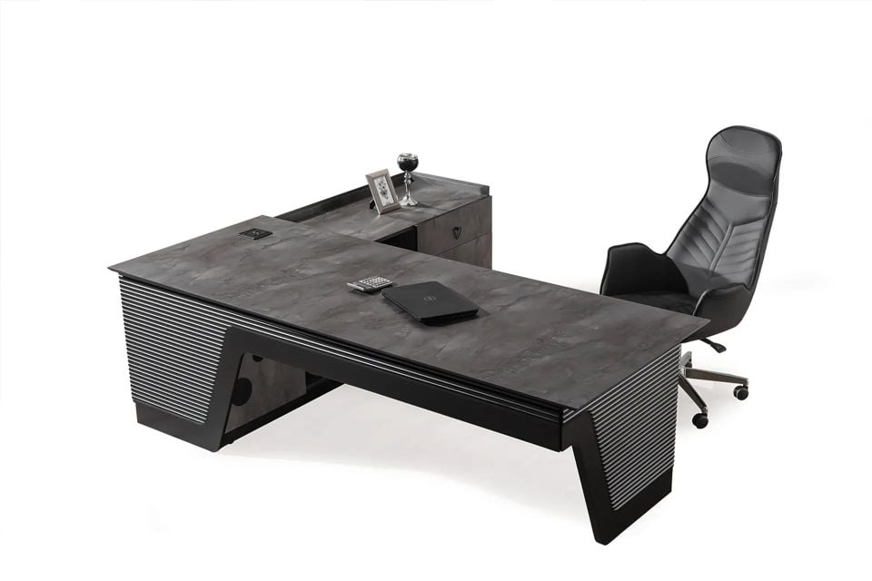 ALFA IRONY MAKAM MASASI