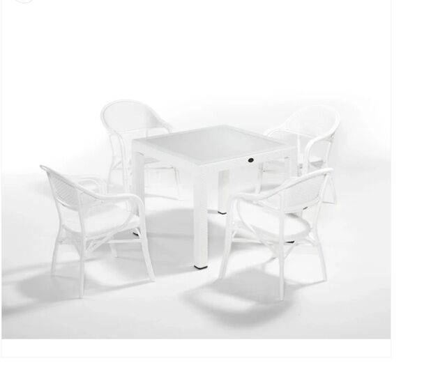 NIRVANA MASA SETİ 4'LÜ