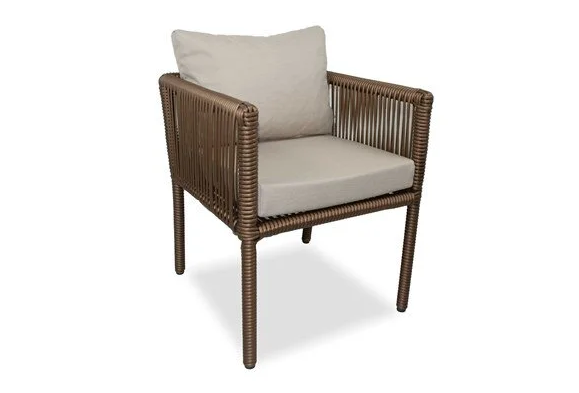 VERA KARE 4 KİŞİLİK YEMEK TAKIMI