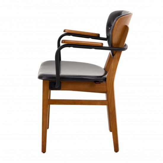 Lion Kollu Capitone Dikişli Sandalye