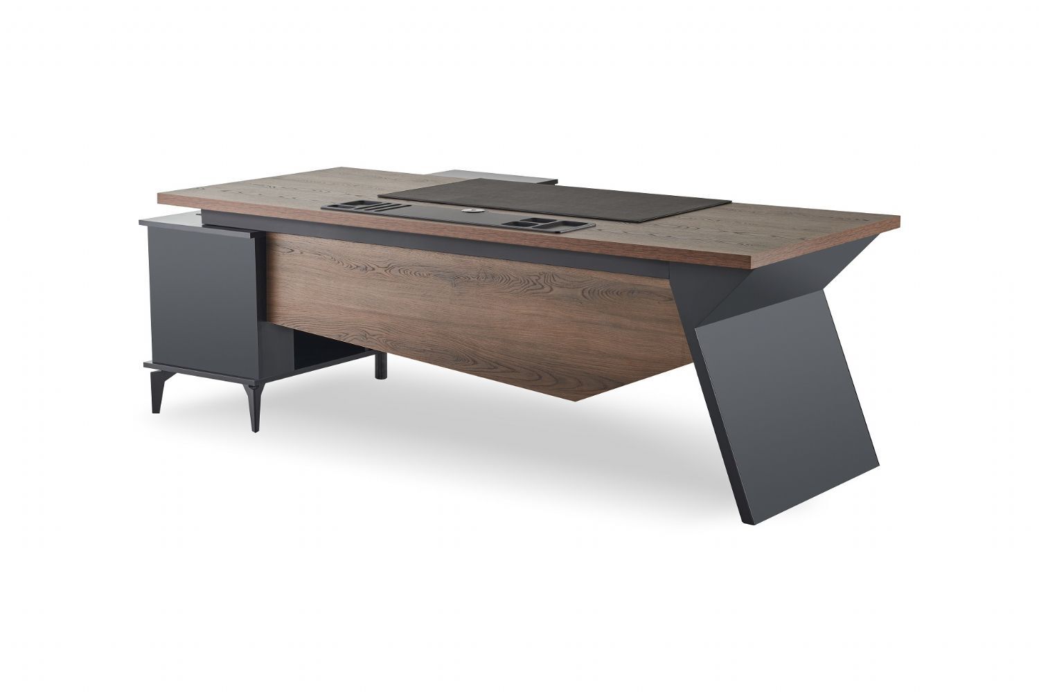 URLA YÖNETİCİ MASASI