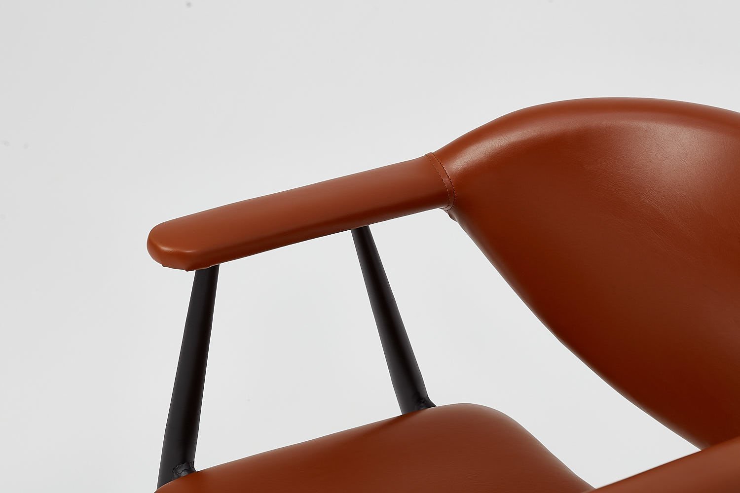 JENNY KOLLU SANDALYE