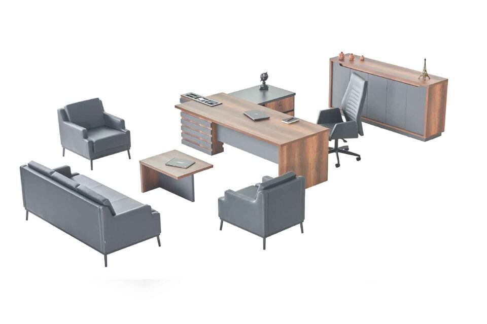 ARMADA YÖNETİCİ MASASI