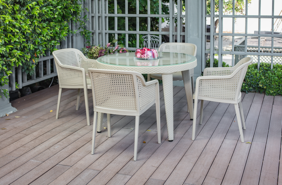 Osaka Ø110 cm | Camlı Masa