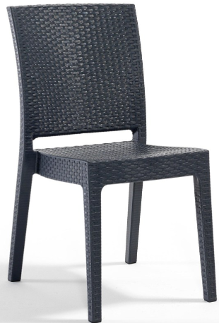 Nice Rattan Sandalye